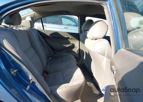 2008 Honda Civic Lx z USA, uszkodzony, nr VIN 1HGFA16508L107092